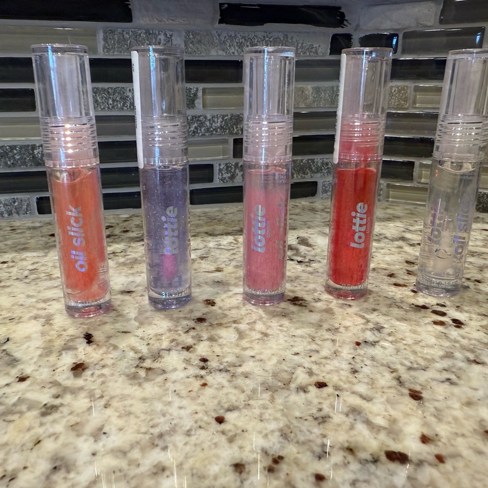 Lottie London Lip Oil Collection 5 flavors